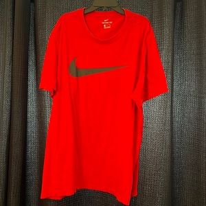 NIKE red shirt sleeve XL men’s shirt